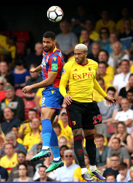 大奖赛的举 大奖赛的举